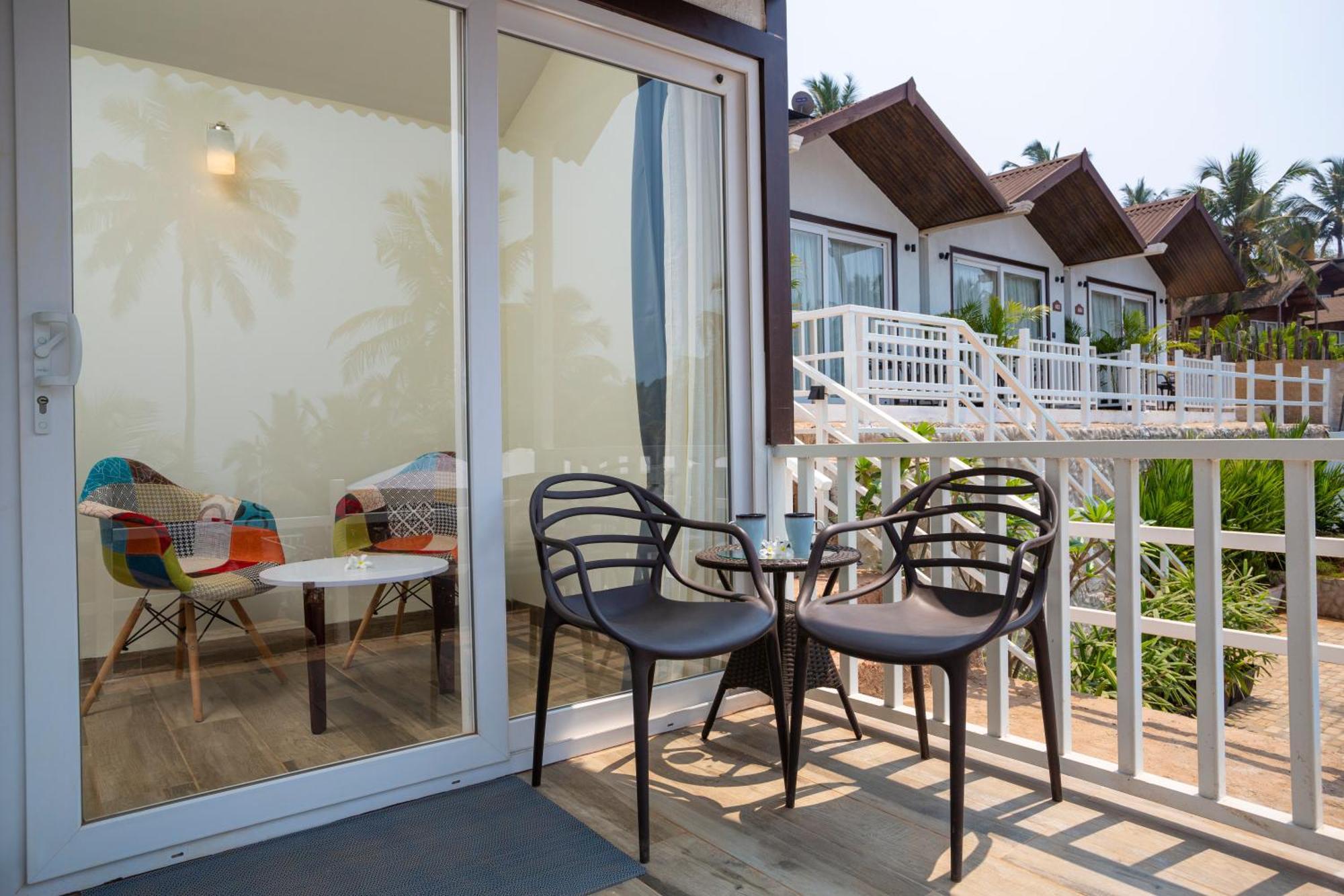 Stone Wood Beach Resort, Vagator Eksteriør billede