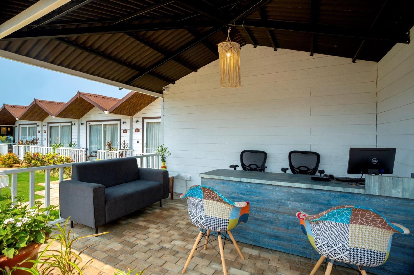 Stone Wood Beach Resort, Vagator Eksteriør billede